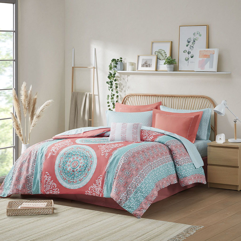 Loretta Twin Boho Comforter Set With Bed Sheets