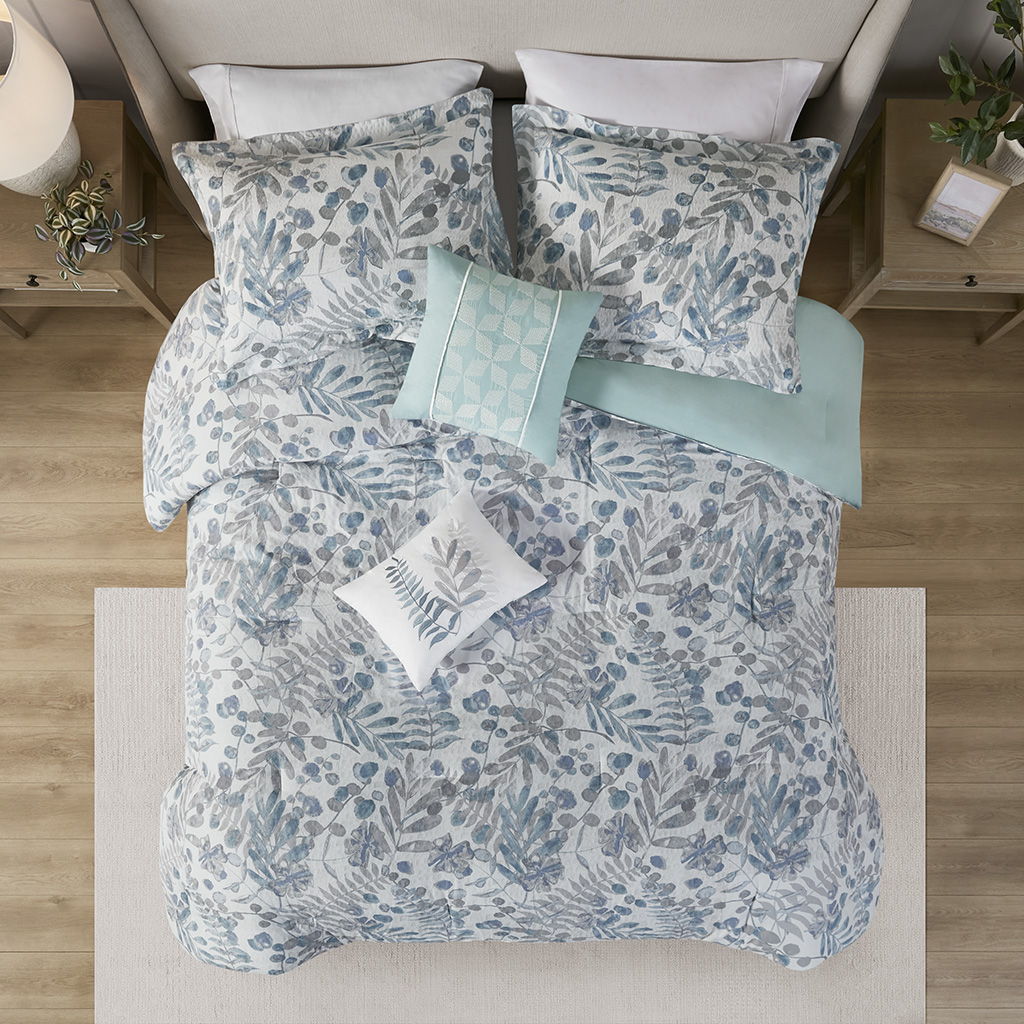 5 Piece Seersucker Comforter Set With Throw Pillows - Blue