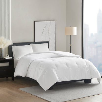 Oversized Down Alternative Comforter, White