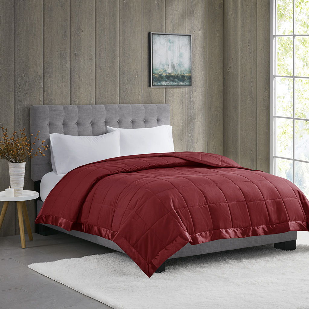 Lightweight Down Alternative Blanket With Satin Trim - Burgundy