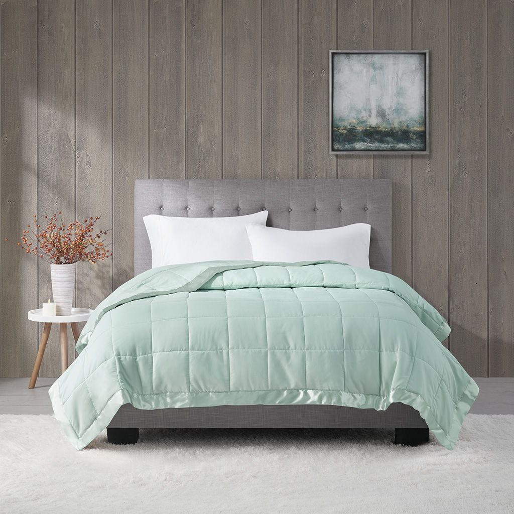 Lightweight Down Alternative Blanket With Satin Trim - Seafoam