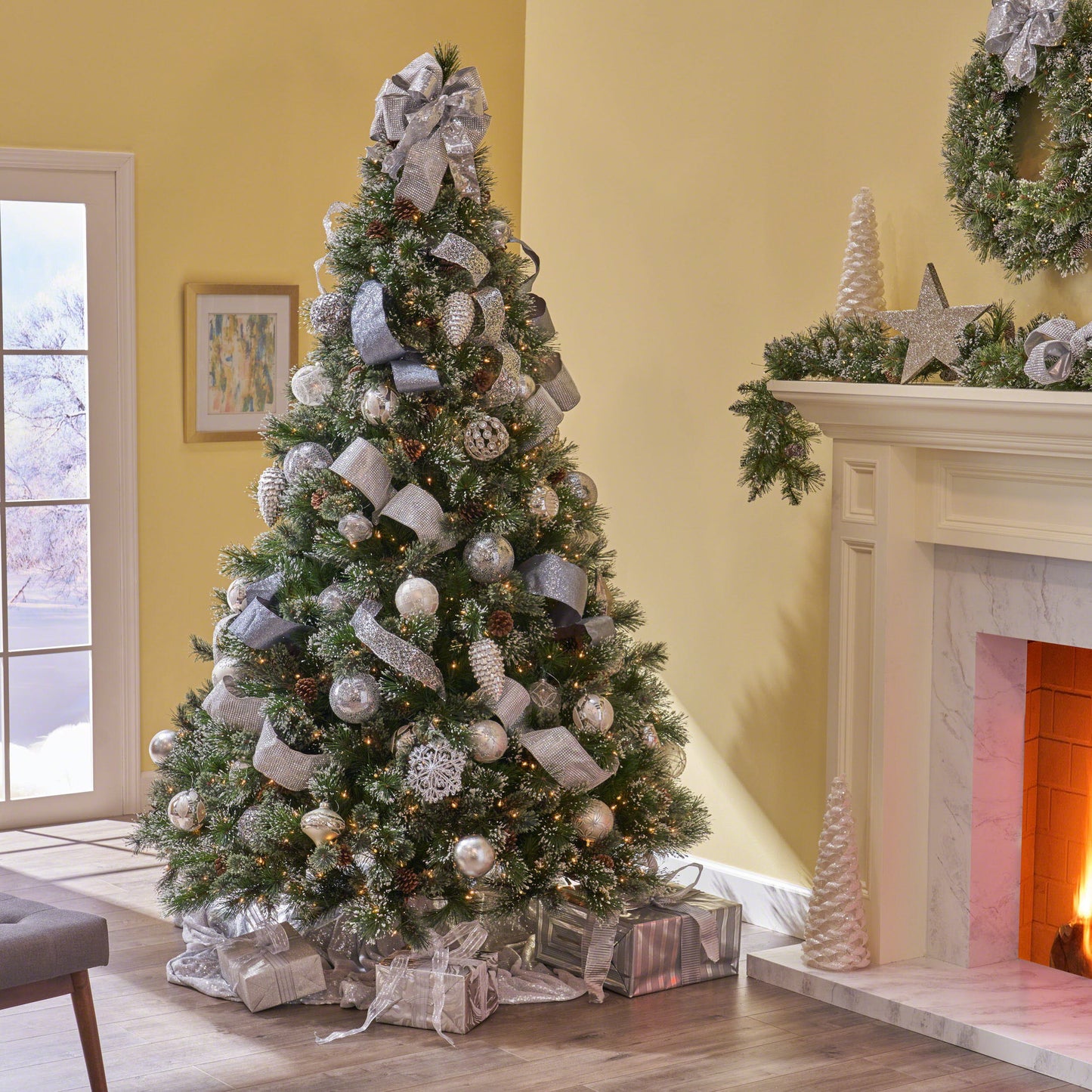 7.5' Cashmere And Snow Bristle Mixed Tree With 83 Pine Cones And 1000Clear Lights, 1561Tips