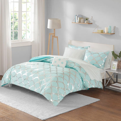 Lorna Queen Metallic Comforter Set With Bed Sheets