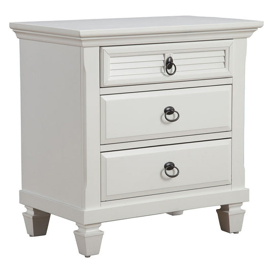 Plantation 3 Drawer Nightstand - White