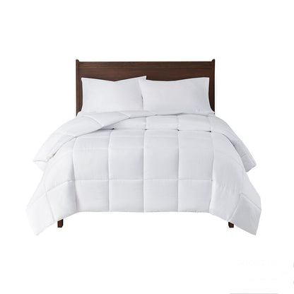 Energy Recovery Oversized Down Alternative Comforter In White