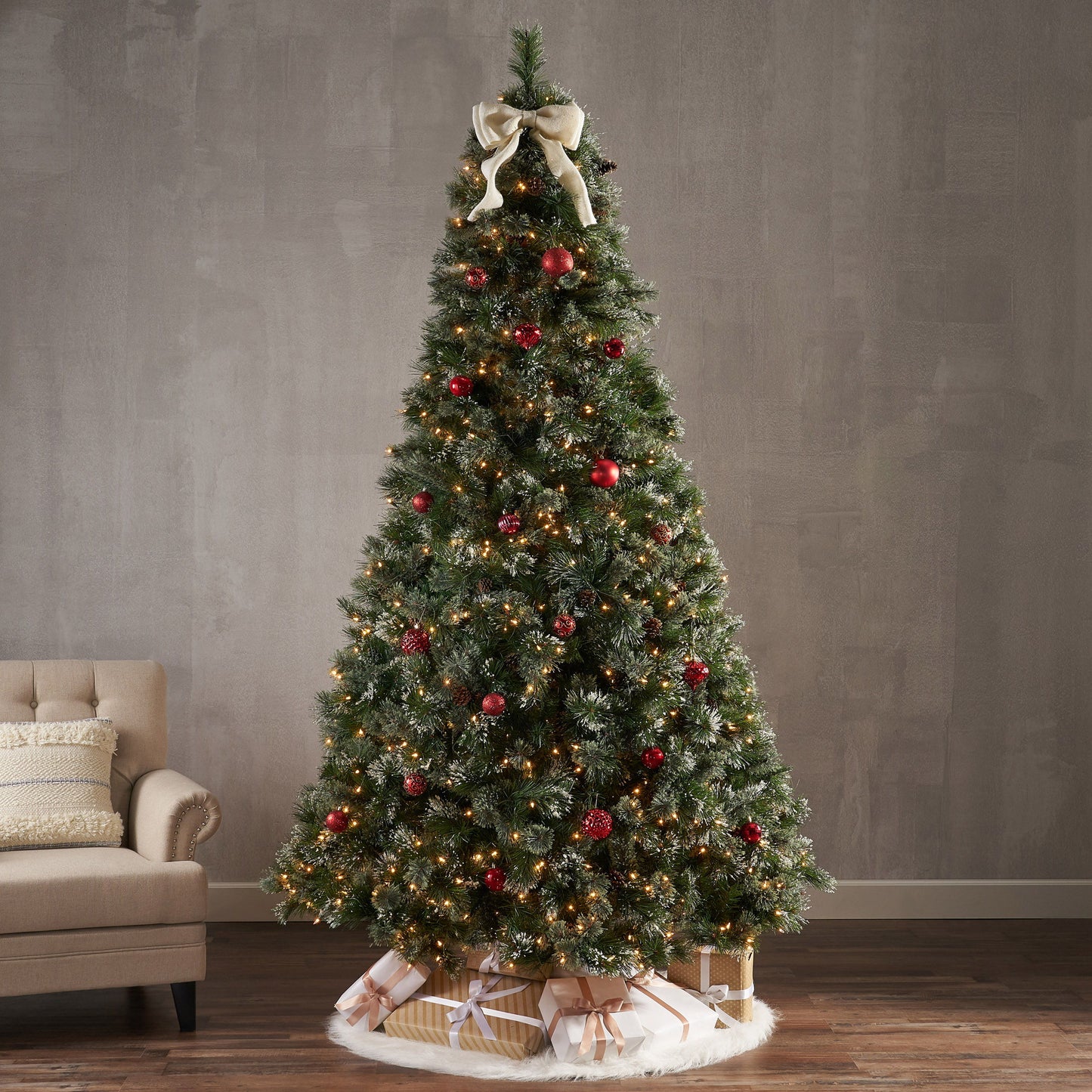 9' Cashmere And Snow Bristle Mixed Tree With 105 Pine Cones And 1200Clear Lights - Ul, 2317Tips, Dia:69