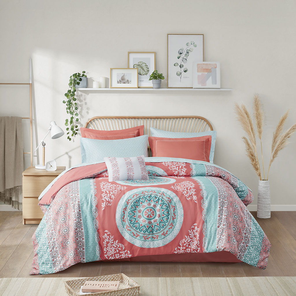 Loretta Twin Boho Comforter Set With Bed Sheets