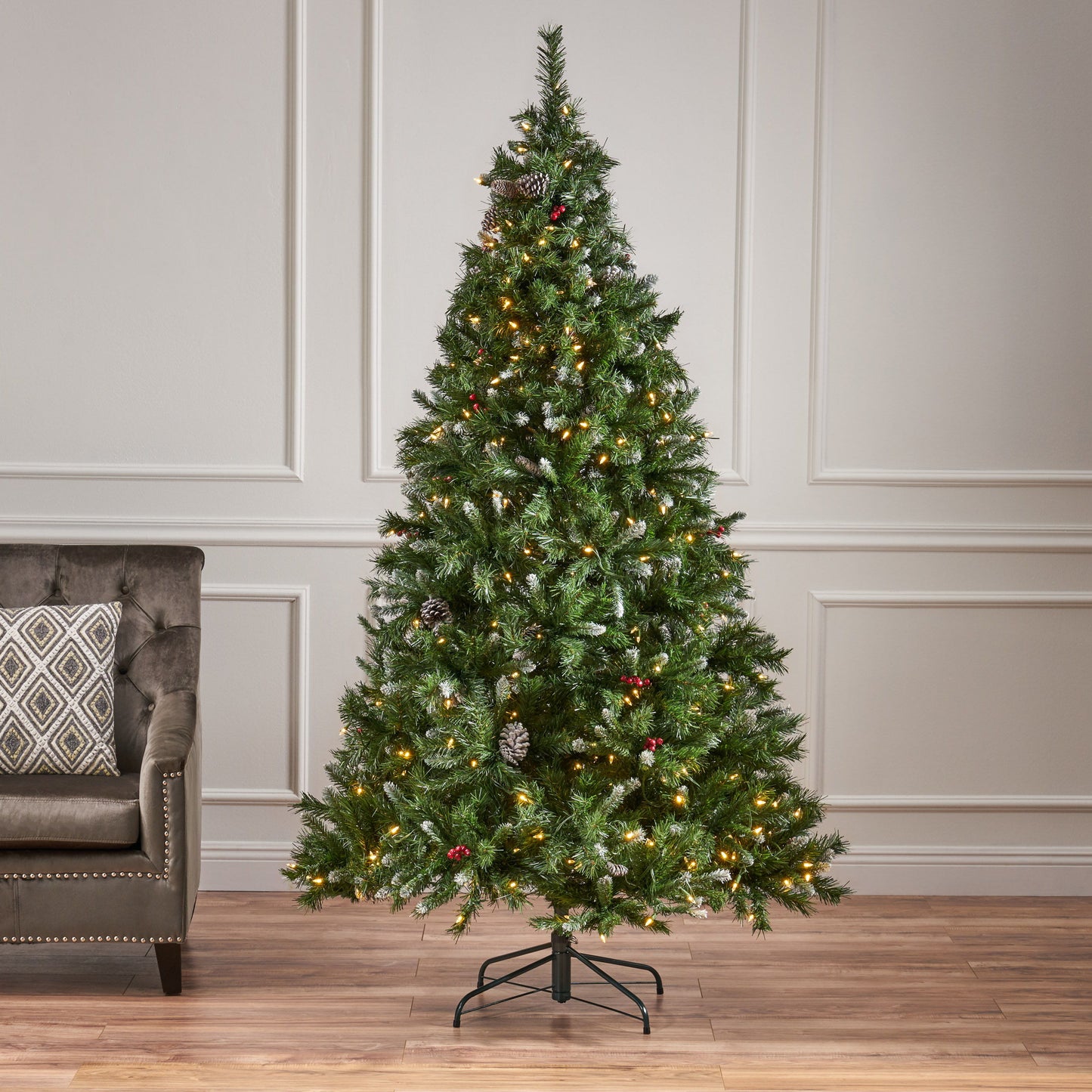 7' Mixed Frosted Hinged Tree With 52Frosted Pine Cones And Red Berry And 450 LED Lights