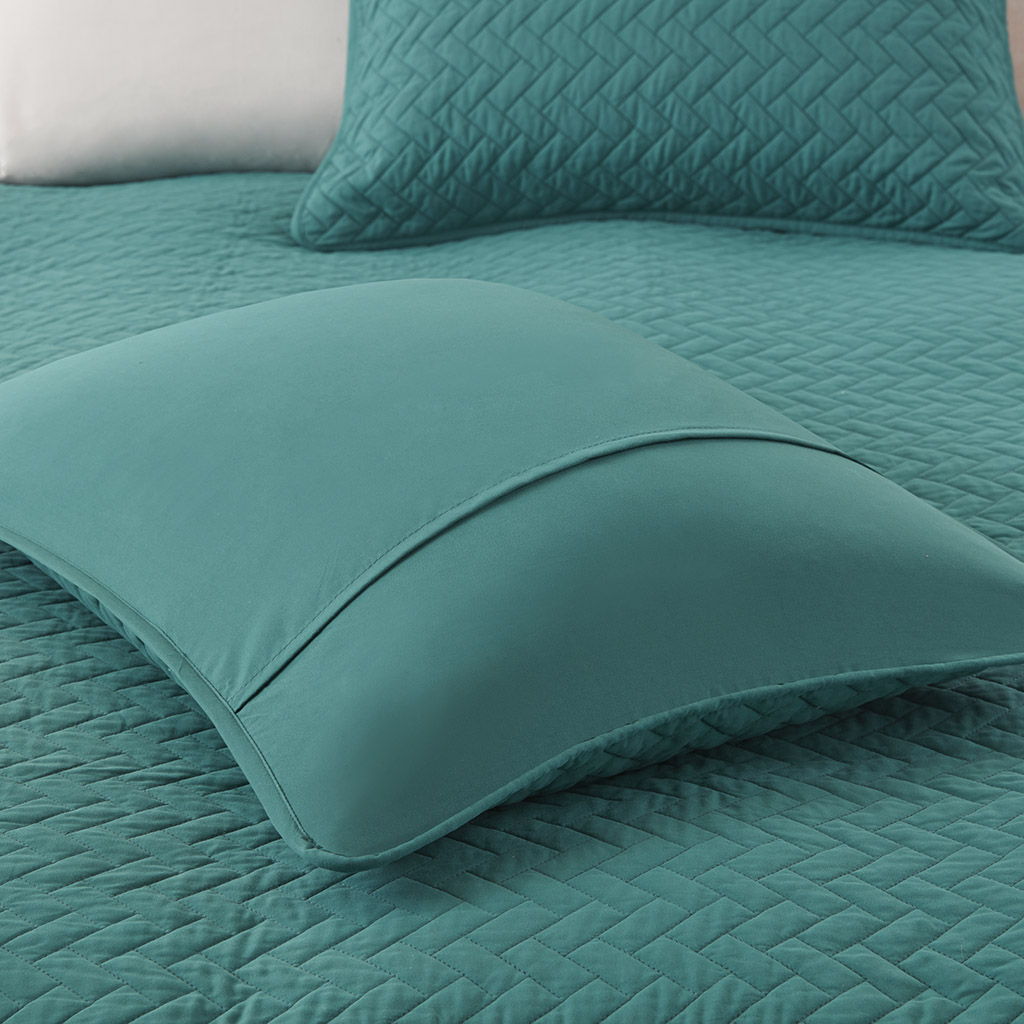 3 Piece Luxurious Oversized Quilt Set - Peacock