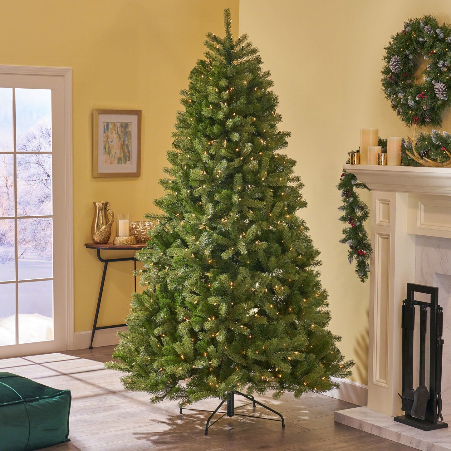 7 PE Mixed Spruce Tree With 700 Clear Lights, (38%Pe), 1557 Tips - Green