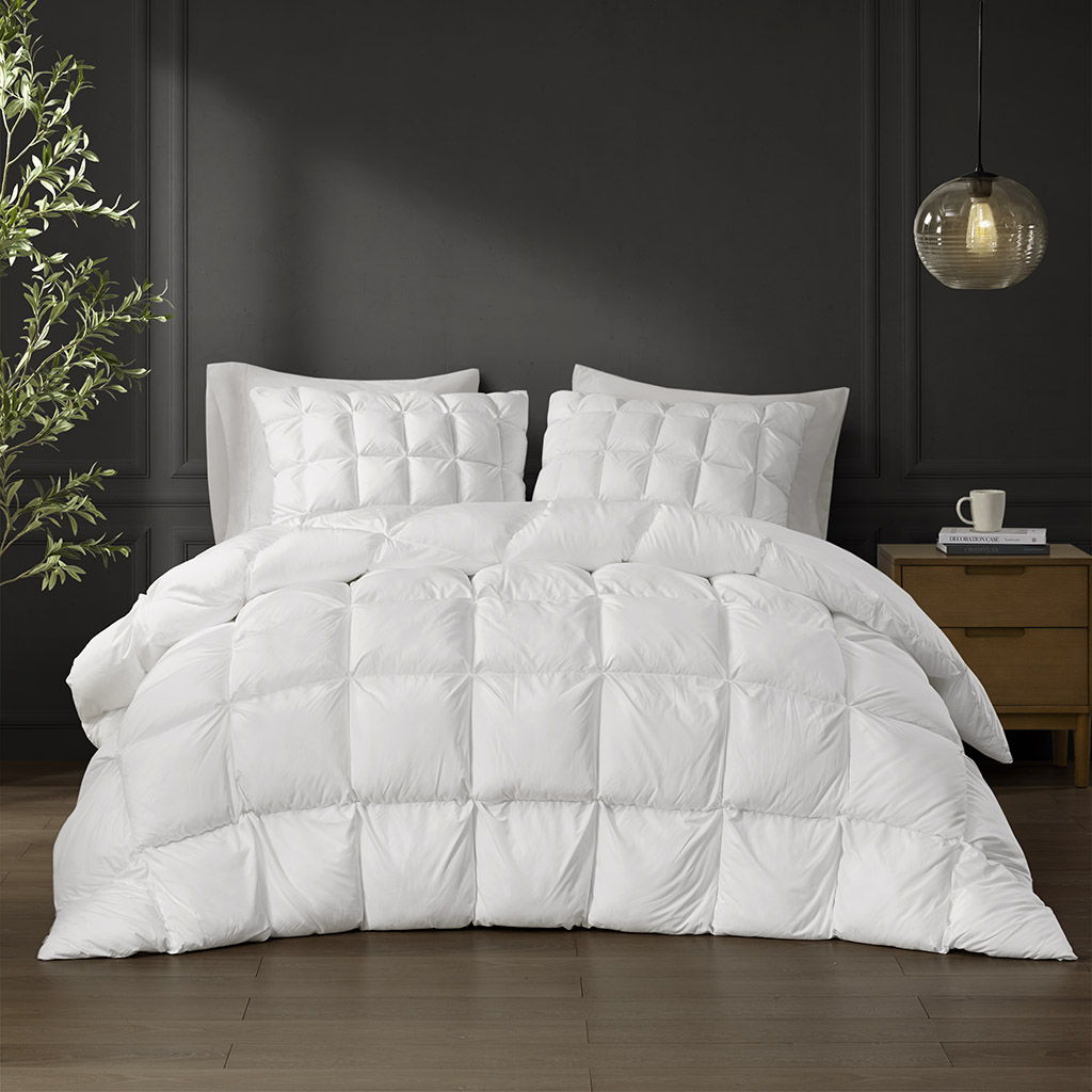 Overfilled Down Alternative Comforter - White Color