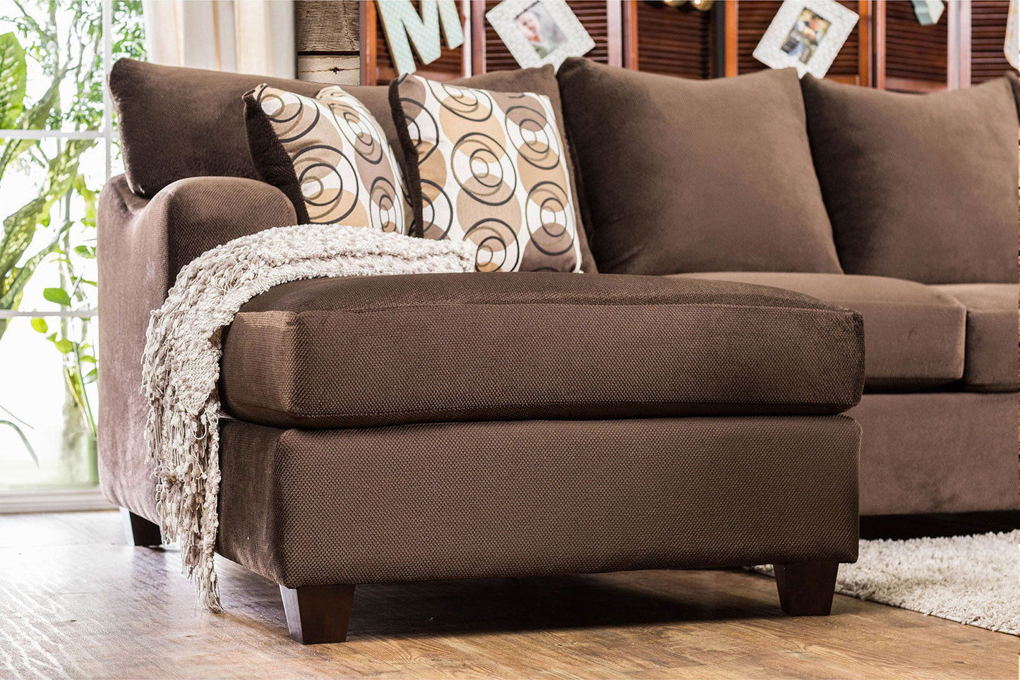 Wessington - U-Shaped Sectional - Chocolate