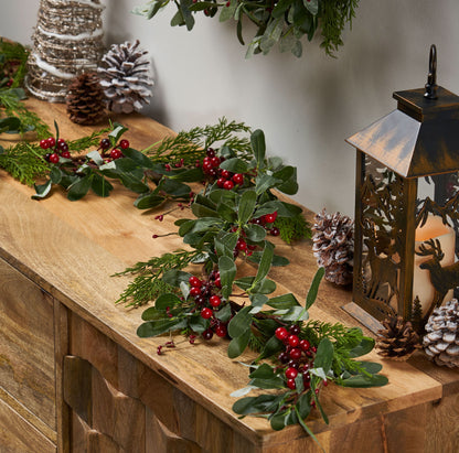 Olive Leaves Garland With Red Berry - Green