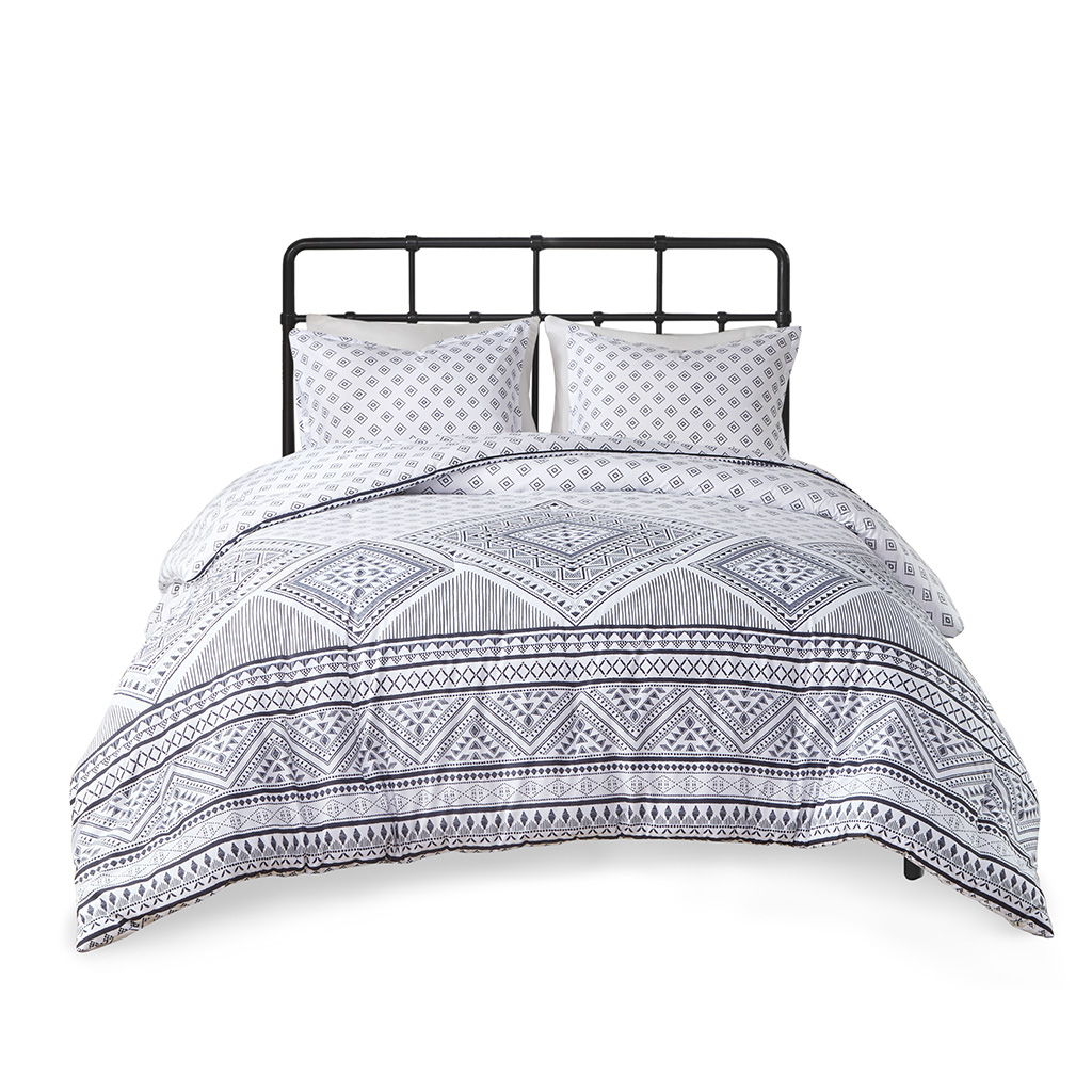 Reversible Comforter Set, White / Black