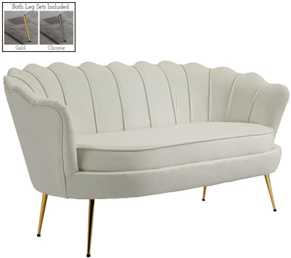 Gardenia - Loveseat