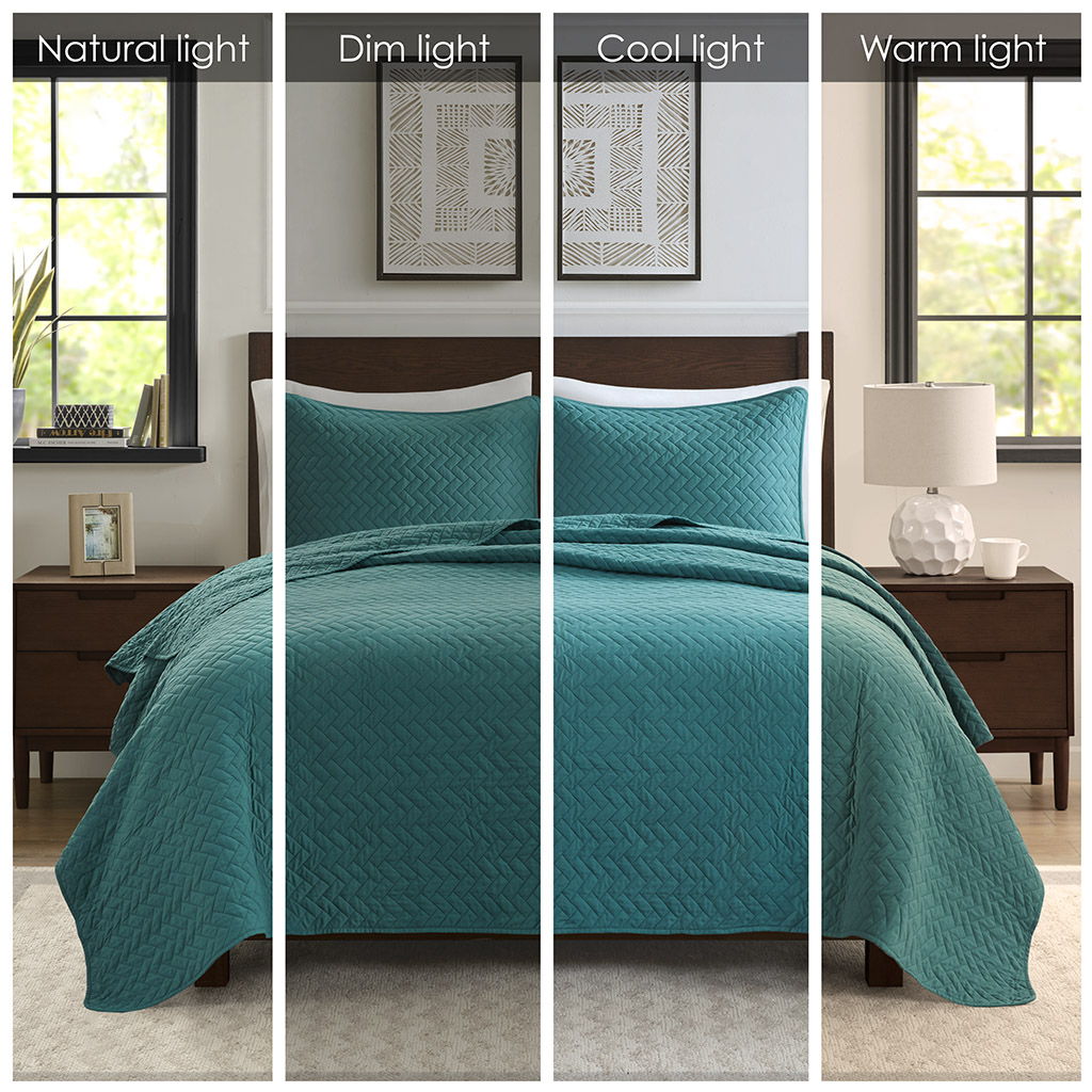 3 Piece Luxurious Oversized Quilt Set - Peacock