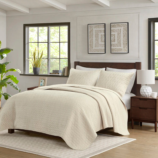 3 Piece Luxurious Oversized Quilt Set, Ivory