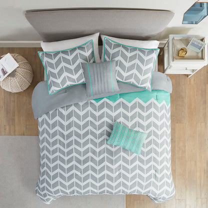 Nadia Queen Comforter Set - Aqua