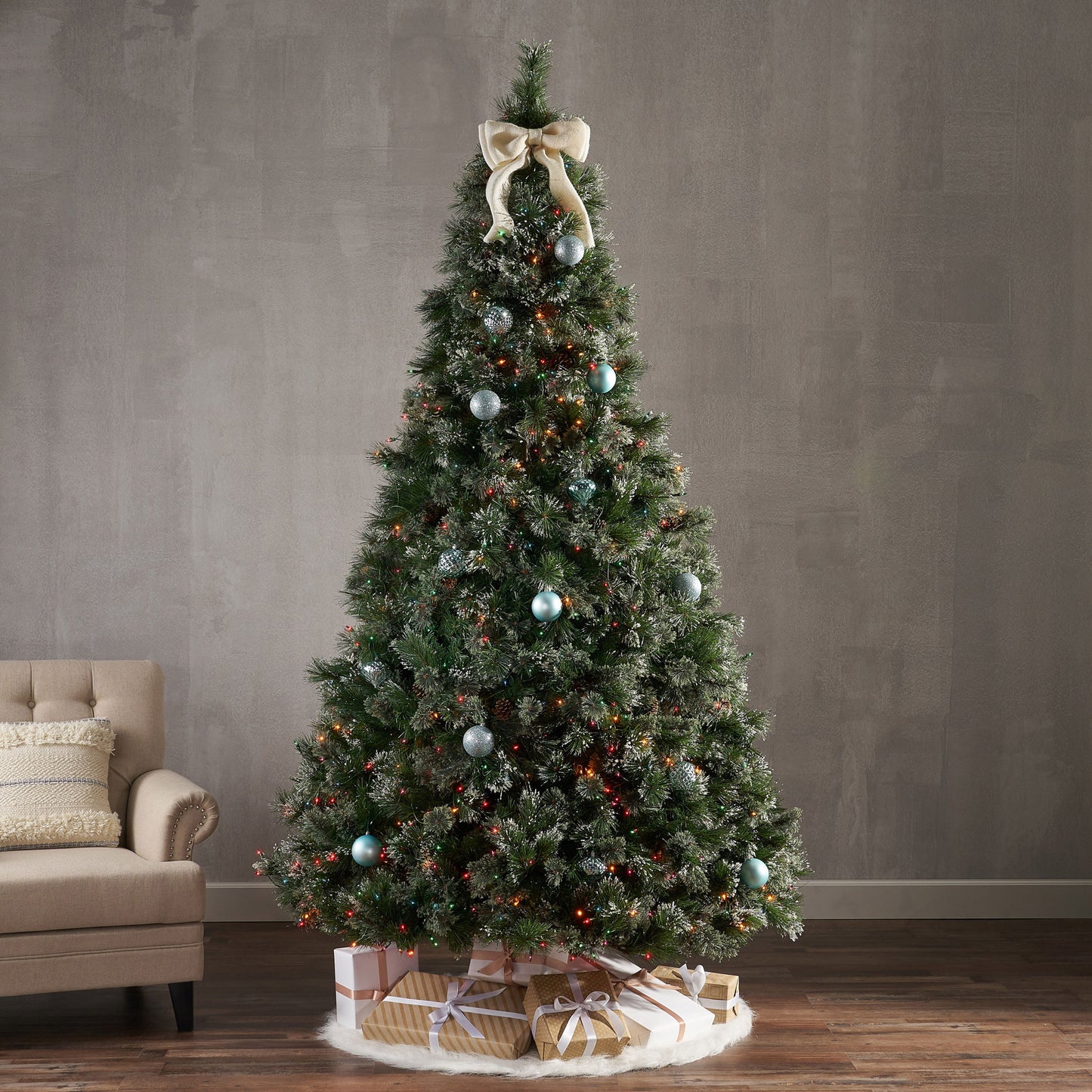 9' Cashmere And Snow Bristle Mixed Tree With 105 Pine Cones And 1200Multi Lights - Ul, 2317Tips, Dia:69