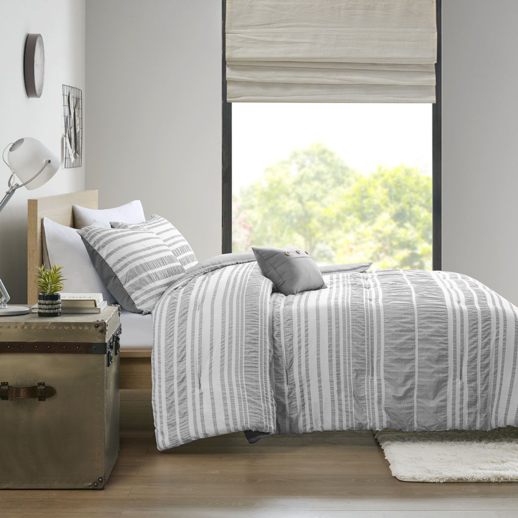 Striped Comforter Set - Grey