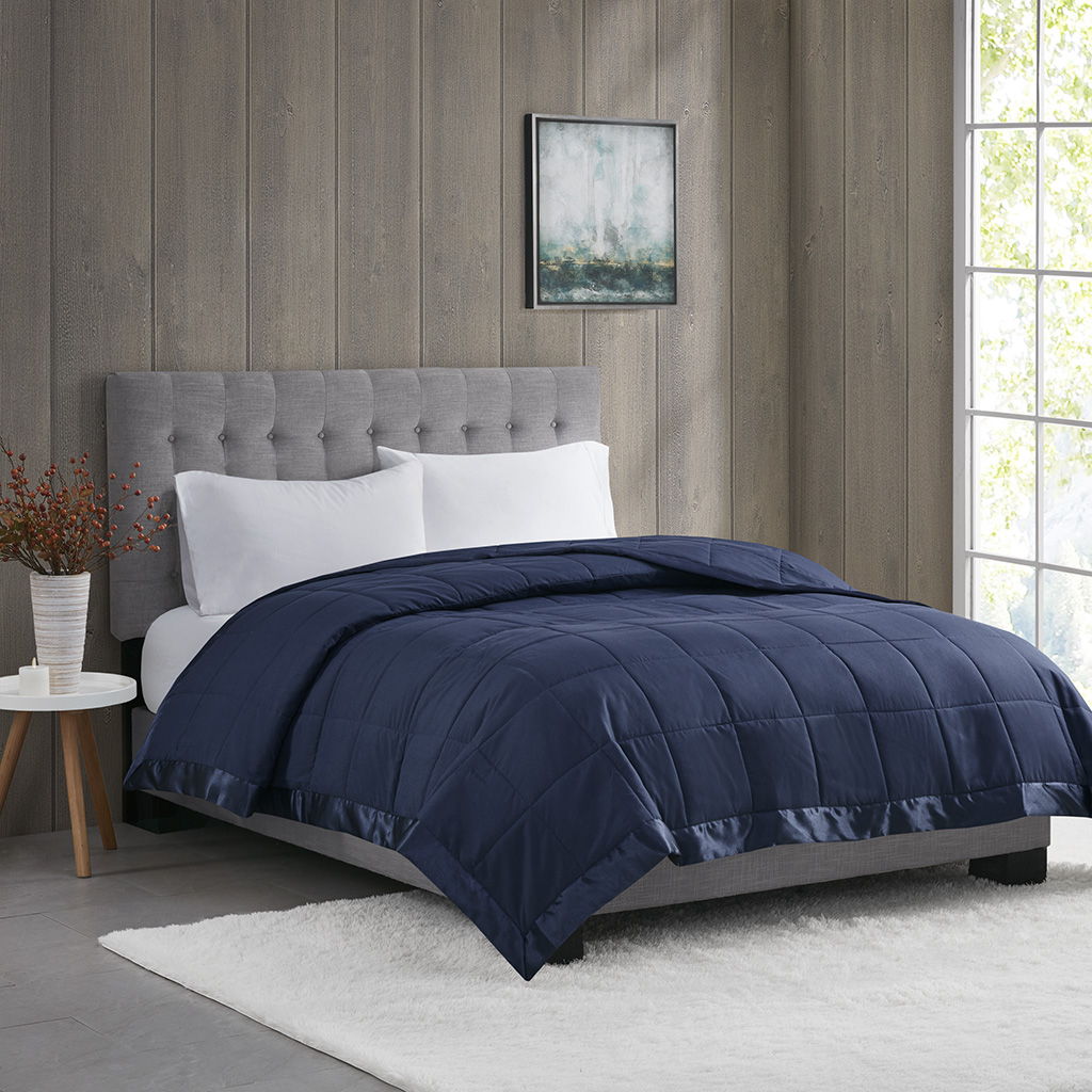 Lightweight Down Alternative Blanket With Satin Trim - Navy