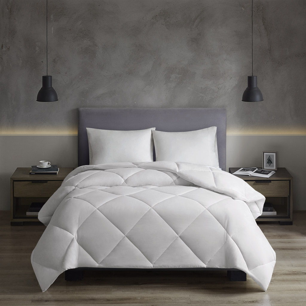 Oversized Down Alt Comforter With Heiq Smart Temp Treatment, White