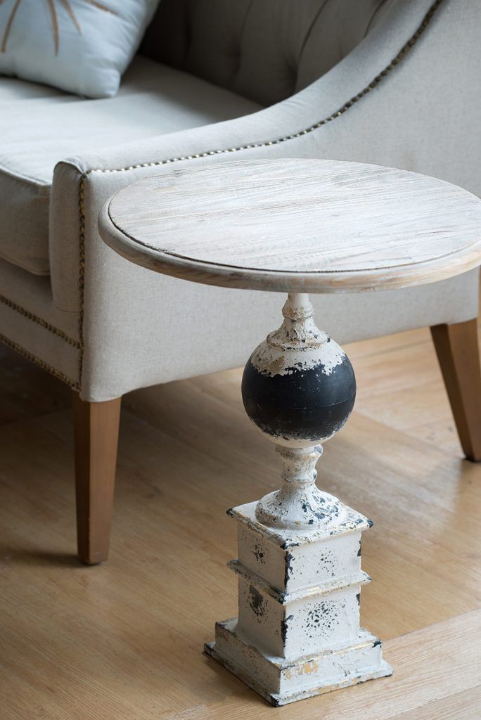 Small Distressed Side Table, Retro Elegant - Black White