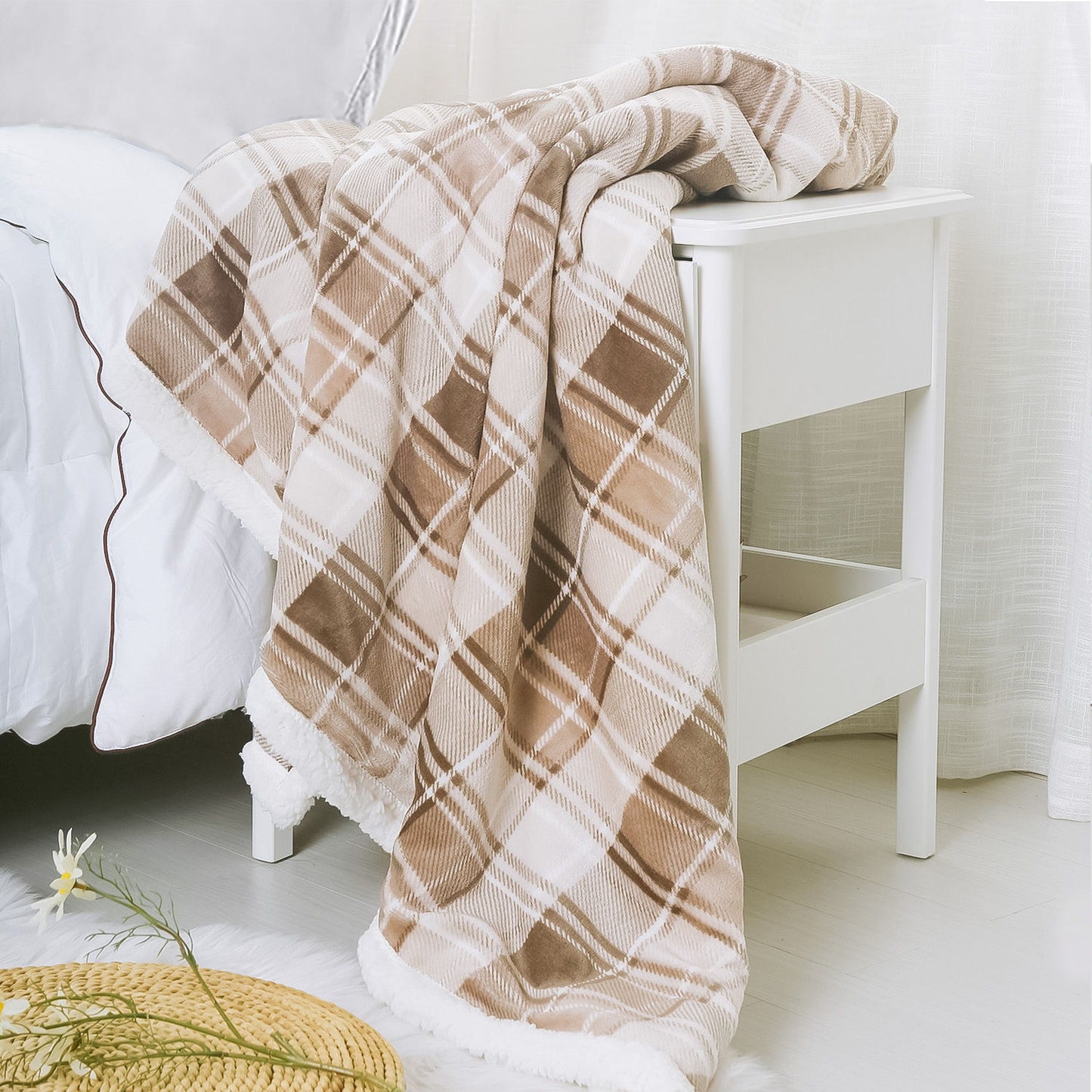 Plaid Flannel Sherpa Throw Blanket - Brown