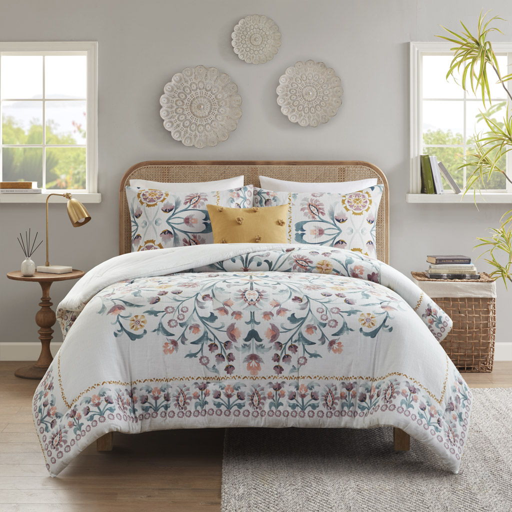 4 Piece Floral Comforter Set With Throw Pillow - White