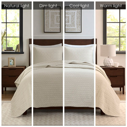 3 Piece Luxurious Oversized Quilt Set - Ivory