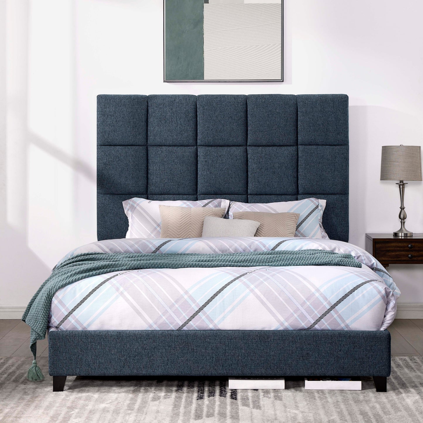 Squares Upholstered Platform Bed