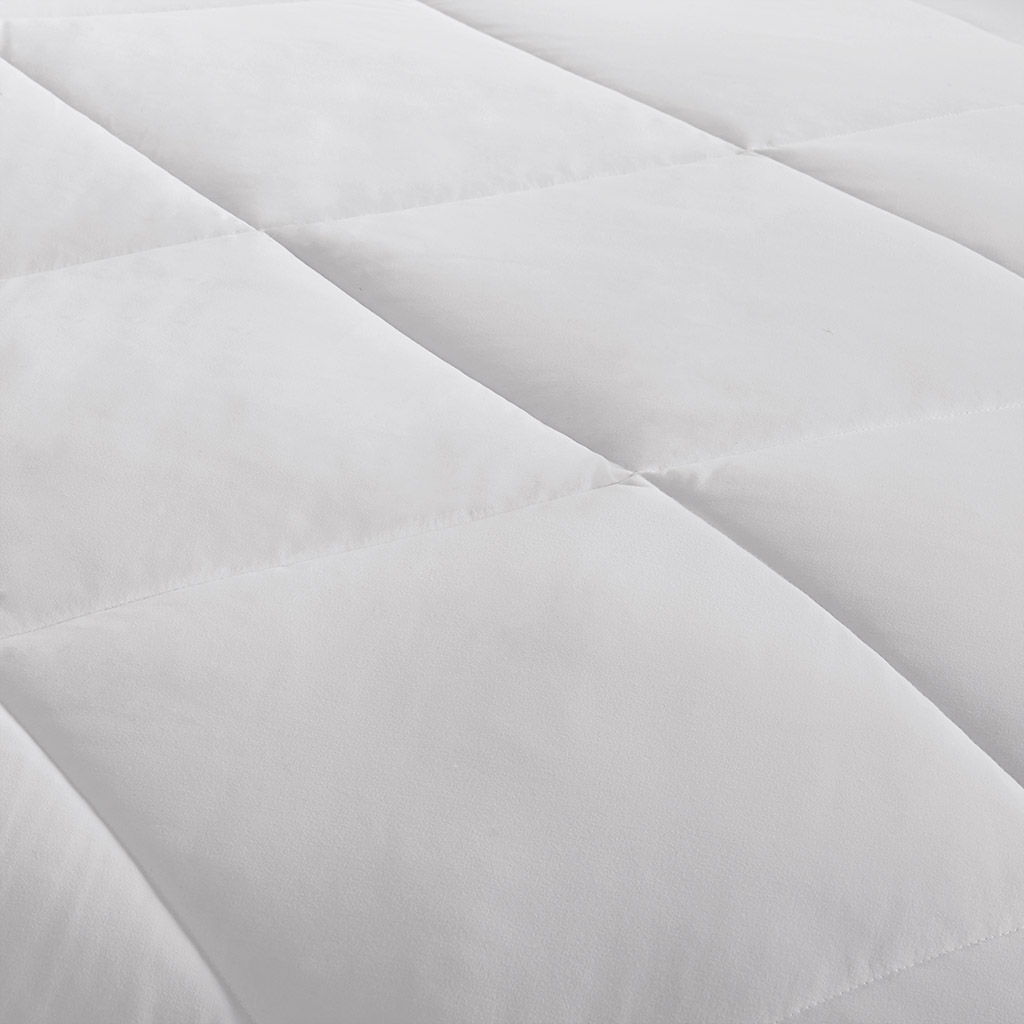 Oversized Down Alt Comforter With Heiq Smart Temp Treatment In White